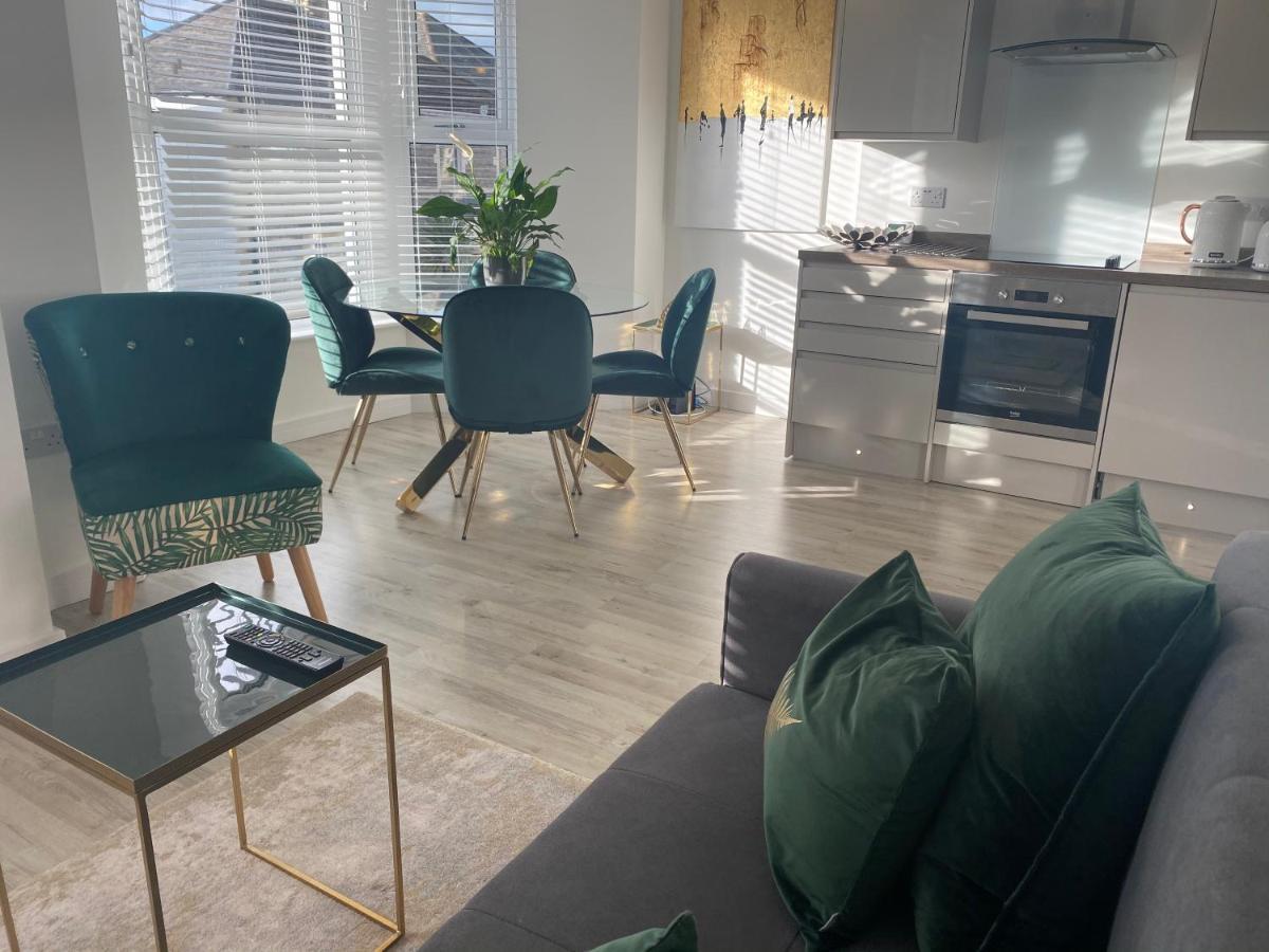 Stylish Pontcanna Flat Near City Centre Cardiff Bagian luar foto