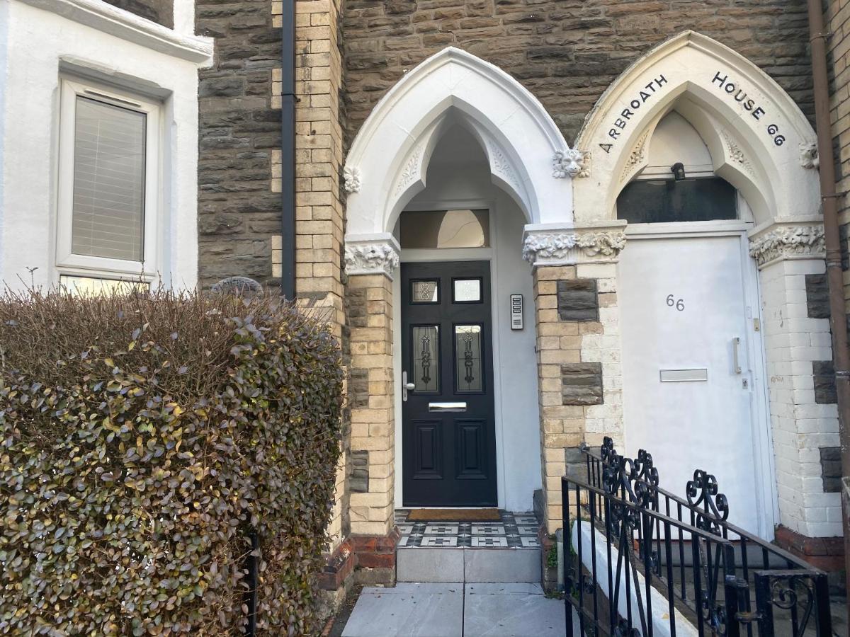Stylish Pontcanna Flat Near City Centre Cardiff Bagian luar foto
