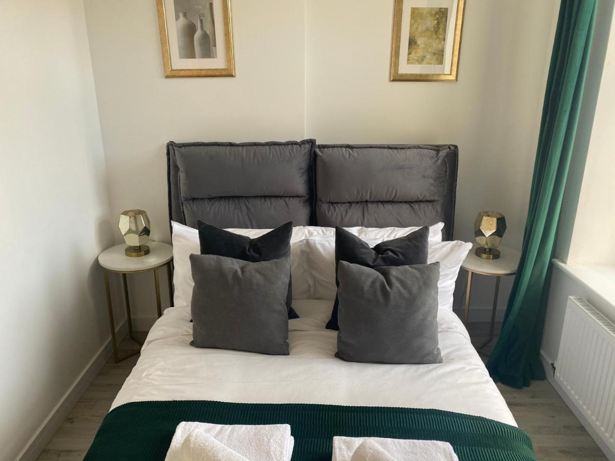 Stylish Pontcanna Flat Near City Centre Cardiff Bagian luar foto
