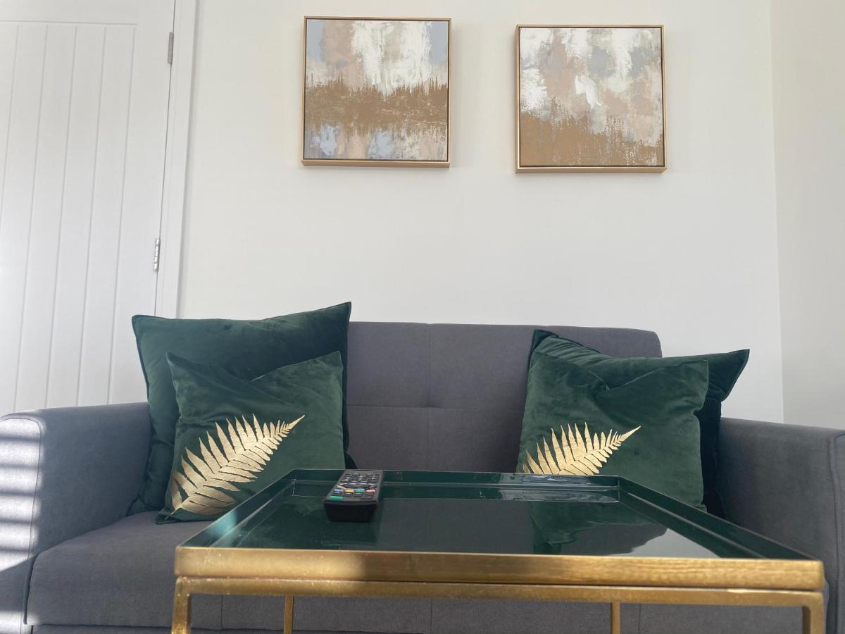 Stylish Pontcanna Flat Near City Centre Cardiff Bagian luar foto